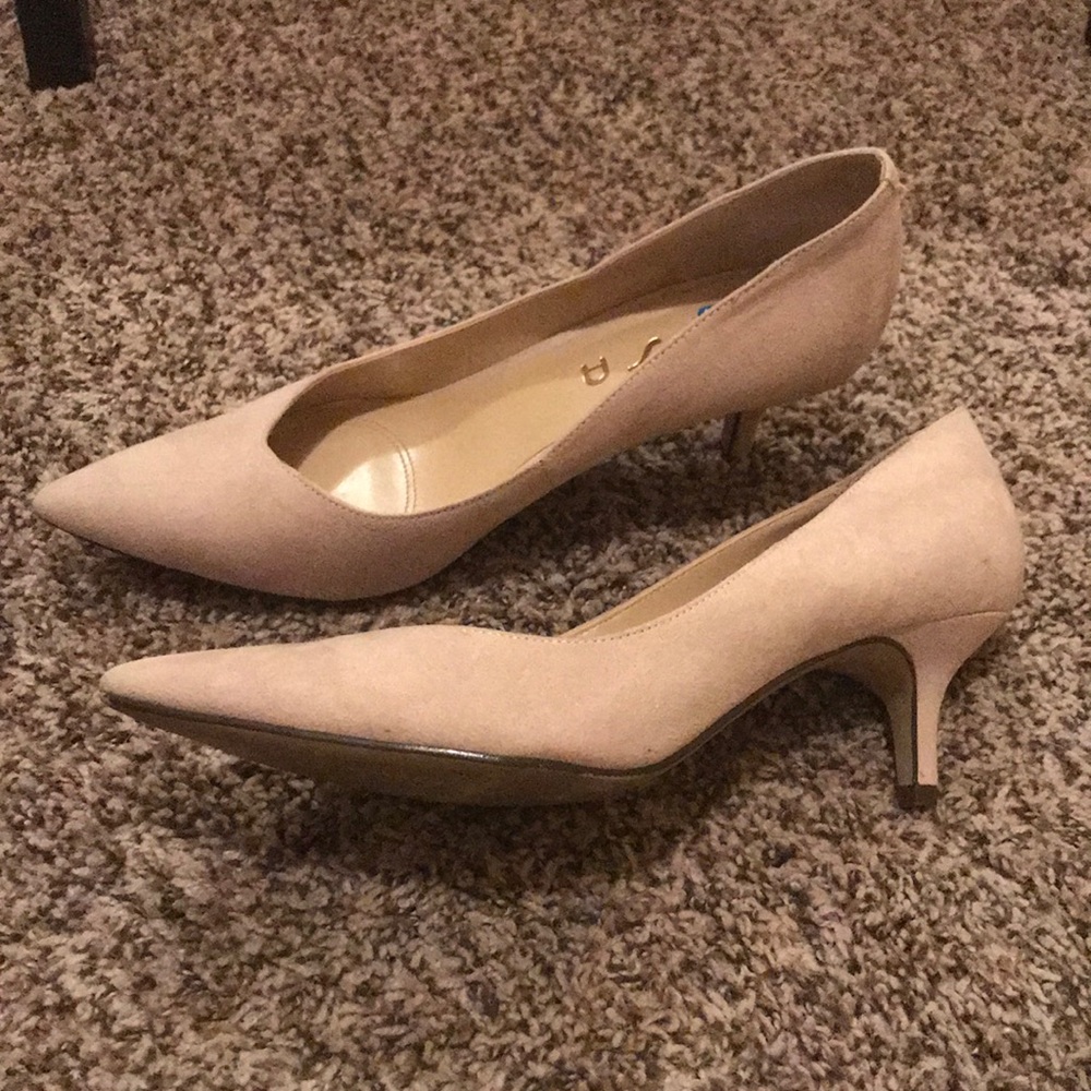 Tan Beige Unisa Pumps Low two inch Heel 2”